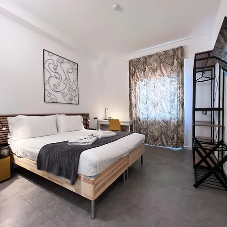 Ruffoni House - 3 With Private Bathrooms And Garage Апартаменты