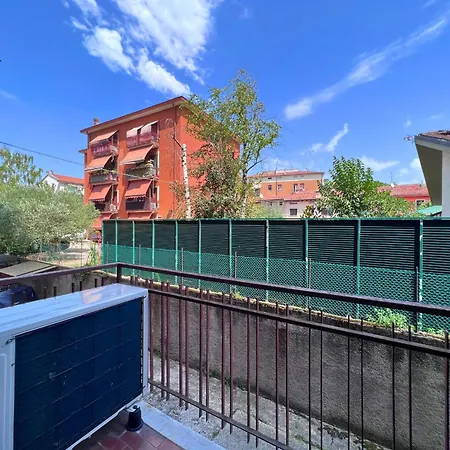 300m Fair - Ruffoni House 3 Bedrooms 3 Bath * Verona