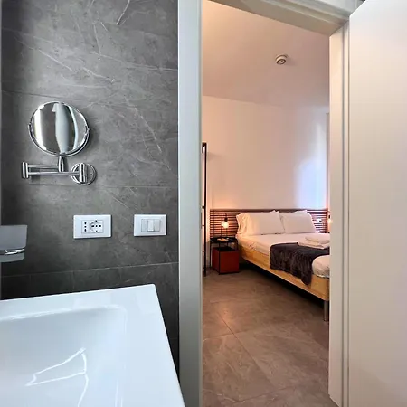 300m Fair - Ruffoni House 3 Bedrooms 3 Bath