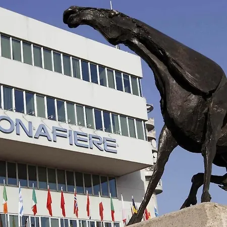 Appartement 300m Fair - Ruffoni House 3 Bedrooms 3 Bath