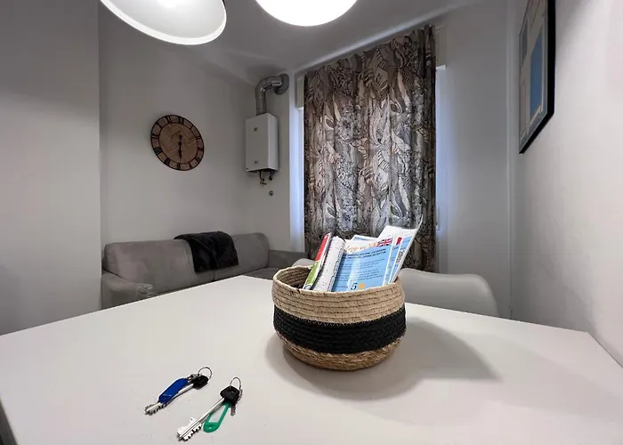 Apartamento 300m Fair - Ruffoni House 3 Bedrooms 3 Bath Verona