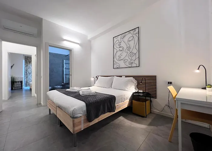 Apartamento 300m Fair - Ruffoni House 3 Bedrooms 3 Bath