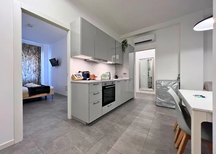 Apartamento 300m Fair - Ruffoni House 3 Bedrooms 3 Bath *