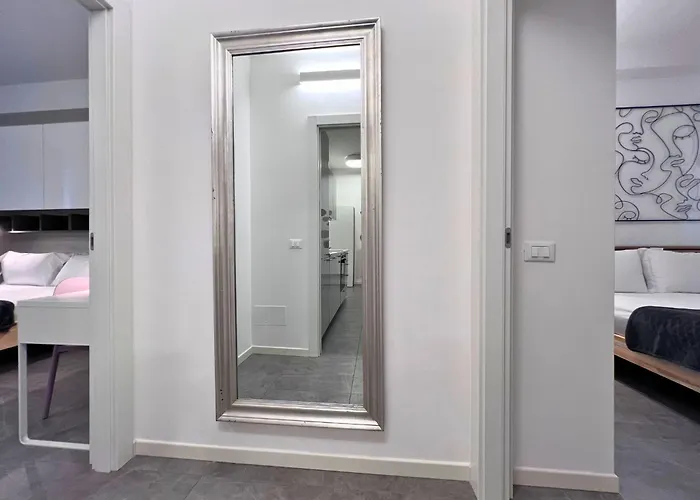 300m Fair - Ruffoni House 3 Bedrooms 3 Bath Verona