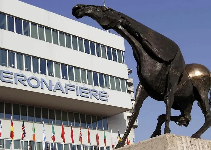 Apartamento 300m Fair - Ruffoni House 3 Bedrooms 3 Bath