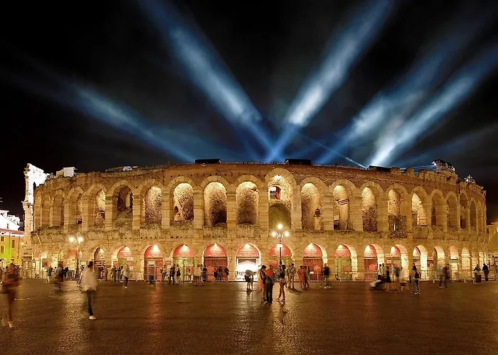 300m Fair - Ruffoni House 3 Bedrooms 3 Bath