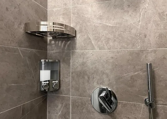 300m Fair - Ruffoni House 3 Bedrooms 3 Bath Apartamento