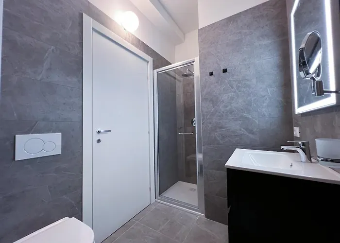 300m Fair - Ruffoni House 3 Bedrooms 3 Bath Apartamento Verona